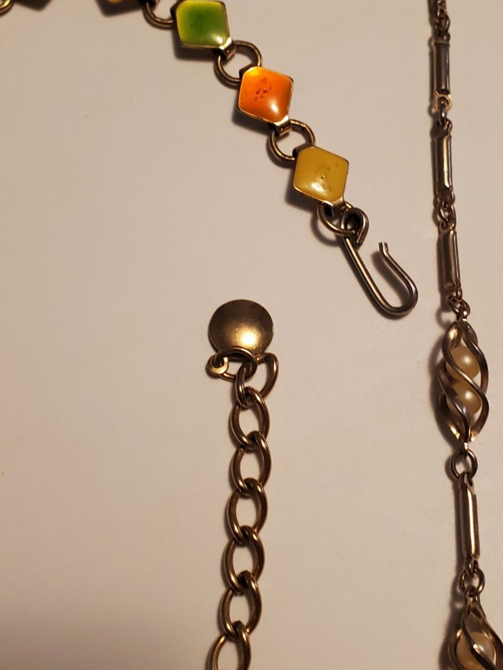 2 Necklaces, items # A-2354-2355, wt. 23 grams. - Picture 5 of 10